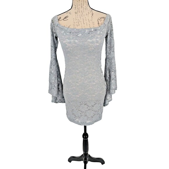 Emerald Sundae Dress Sm Aqua Lace  Flare Sleeve On Off Shoulder  Princess  Boho - Picture 1 of 14